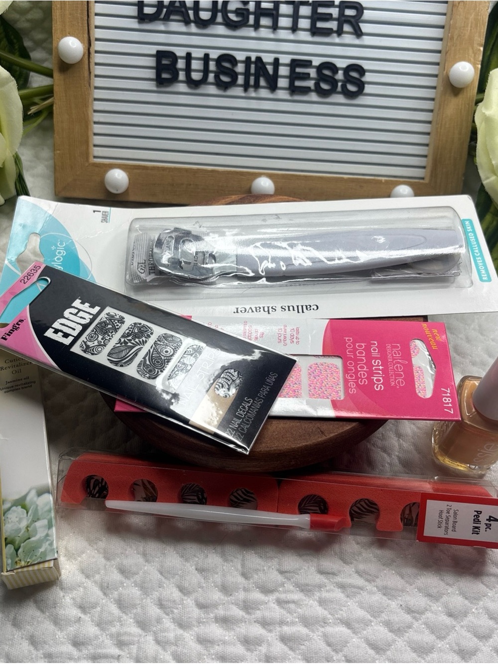 Nails And Toes Care Random Kit